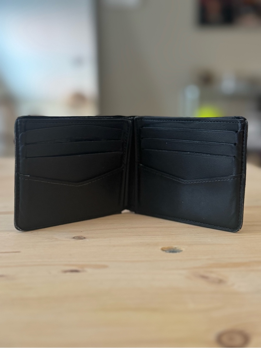 Louis Vuitton Black Wallet - Picture 9 of 11